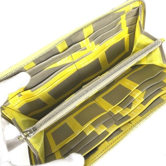 HERMES Long wallet Azap Long Silk-In Zip Around Long Wallet Epsom yellow - Picture 11 of 13
